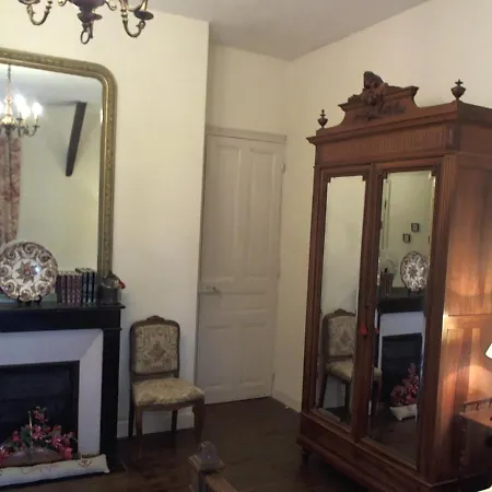 Bed & Breakfast Manoir Sainte Cecile Mademoiselle